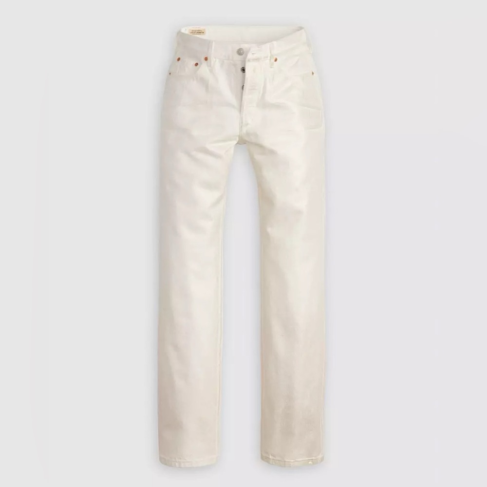 Levi's Women's Straight Leg Jeans in Cream White